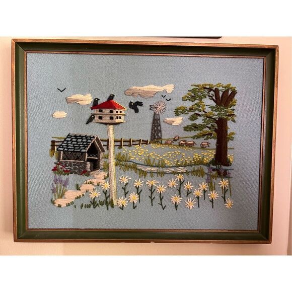 Vintage Crewel - Picture 1 of 6